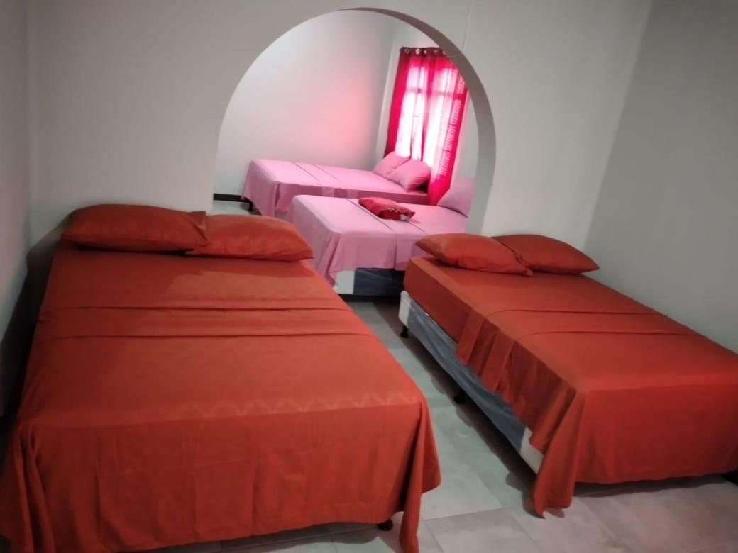 Hotel Galilea El Centro Città del Guatemala Esterno foto